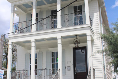 Elegant exterior home photo in New Orleans