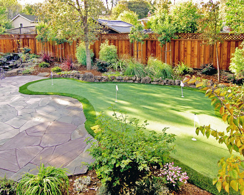 Backyard Putting Green | Houzz