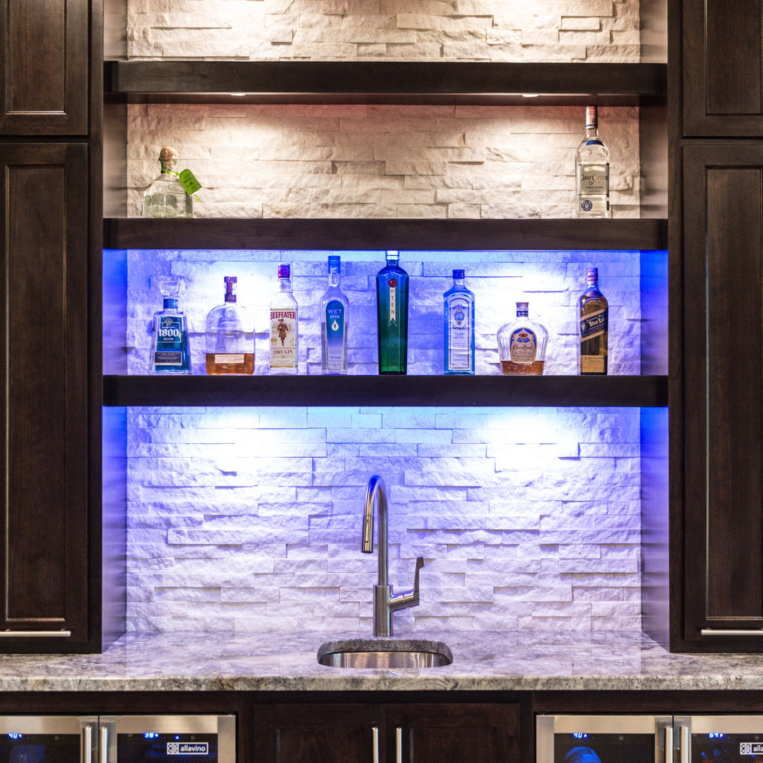 Contemporary Bar & Display