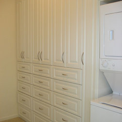 Foil and melamine laundry room - Products