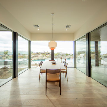 Luxury Desert Retreat - Dining Room