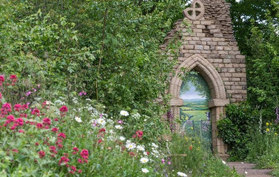 Выставка в Челси: Сад с руиной аббатства