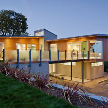 Tiburon Bay House
