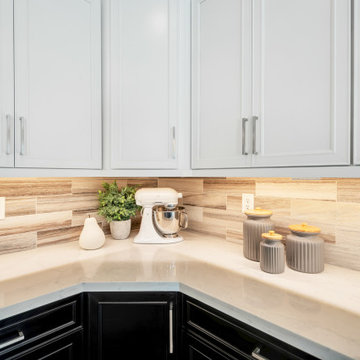 Two toned Kitchen in Chandler