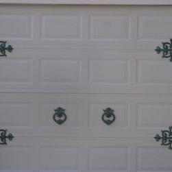 Decorative hinges and straps - Products