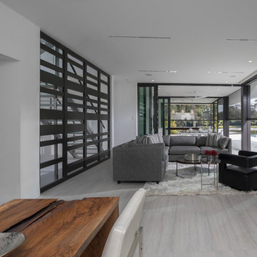 Premium Patio Enclosures, Retractable Screens & Doors