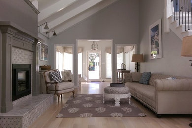 Family room - family room idea in San Francisco