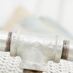 Paula Galvanised Steel Threaded Pipe Bed - Panel Beds