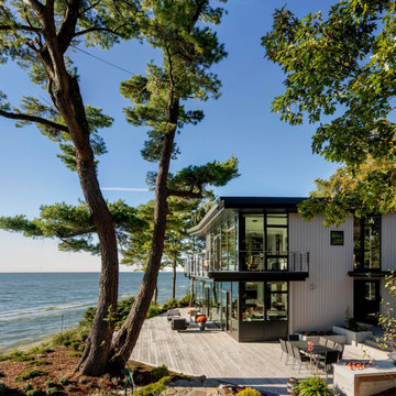 Lake Michigan Modern