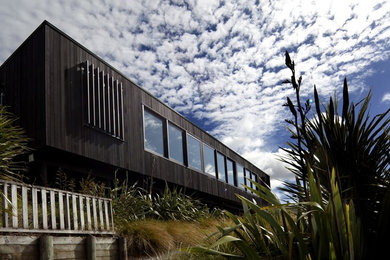 Beach style exterior in Auckland.