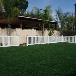 Enclosed Picket - Products
