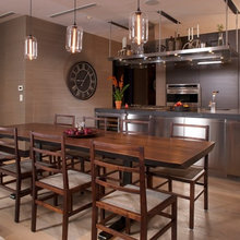 Grasscloth in Kitchen