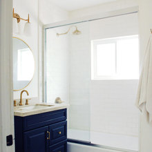 Bathroom in 565