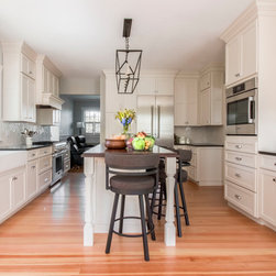Hingham, Massachusetts - Traditional - Kitchen - Kitchen Islands And Kitchen Carts