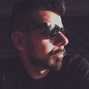 Foto de Manos Antonakis
