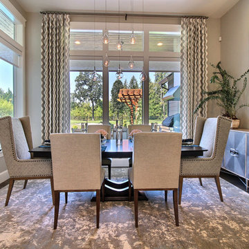 The Eagle's Peak : 2018 Parade of Homes