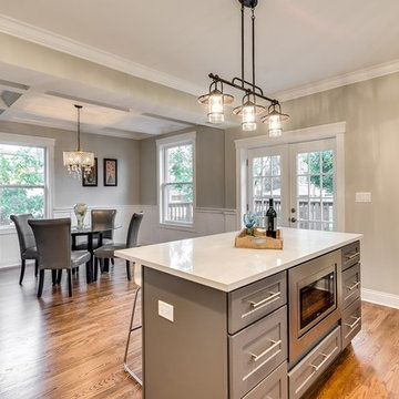 Modern Kitchen with Grey Shaker Island | Chicago, IL