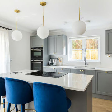 Sleek & Chic Open Plan Kitchen in Surrey