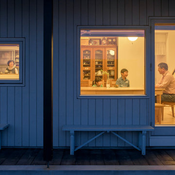 天塩の大きな屋根の家