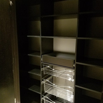 Custom Closets