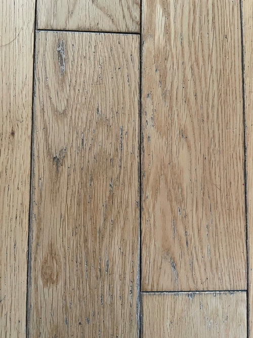 Black Marks On Wood Floor, How To Get Rid Of Scuff Marks Off Hardwood Floor