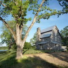 MODERN FARMHOUSE