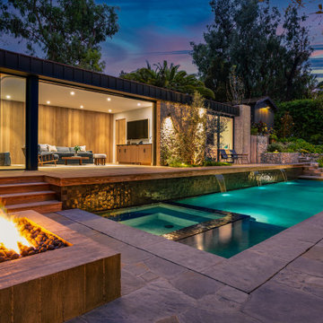 Driftwood Estate