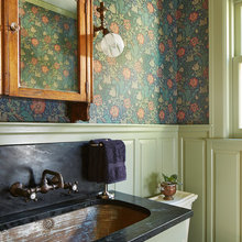 Upstairs bathroom