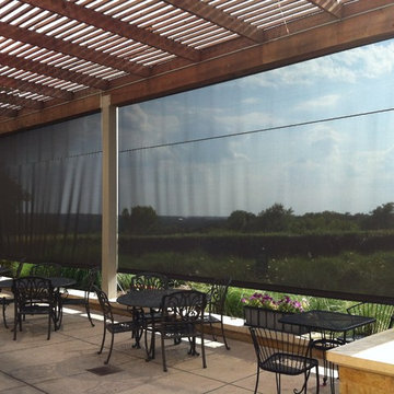 Retractable Screens and Window Walls
