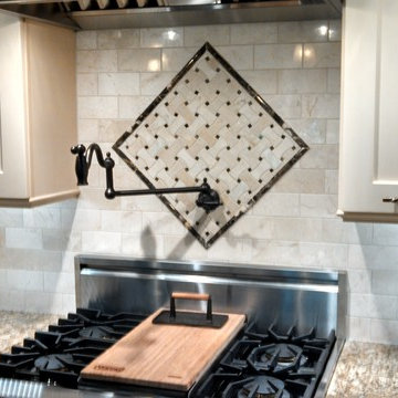 Stianless range with pot filler
