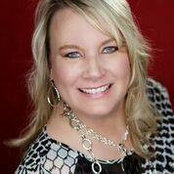 Teri Taylor's photo