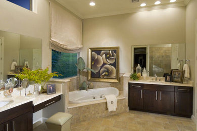 Bathroom photo in Tampa