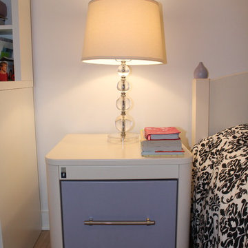 Black and White Girl's Room