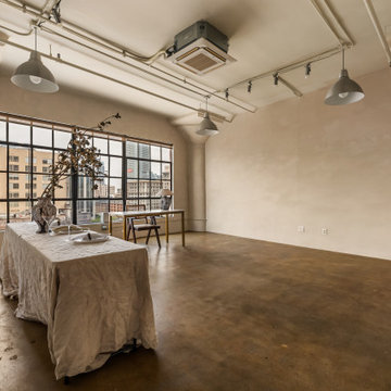 Versatile Daylight Loft for Shoots & Events