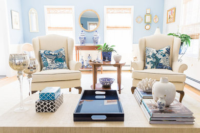 Inspiration for a beach style living room in Boston.