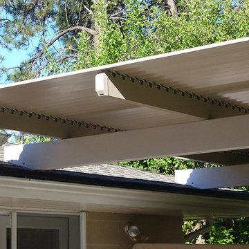 Adjustable Louver Roof