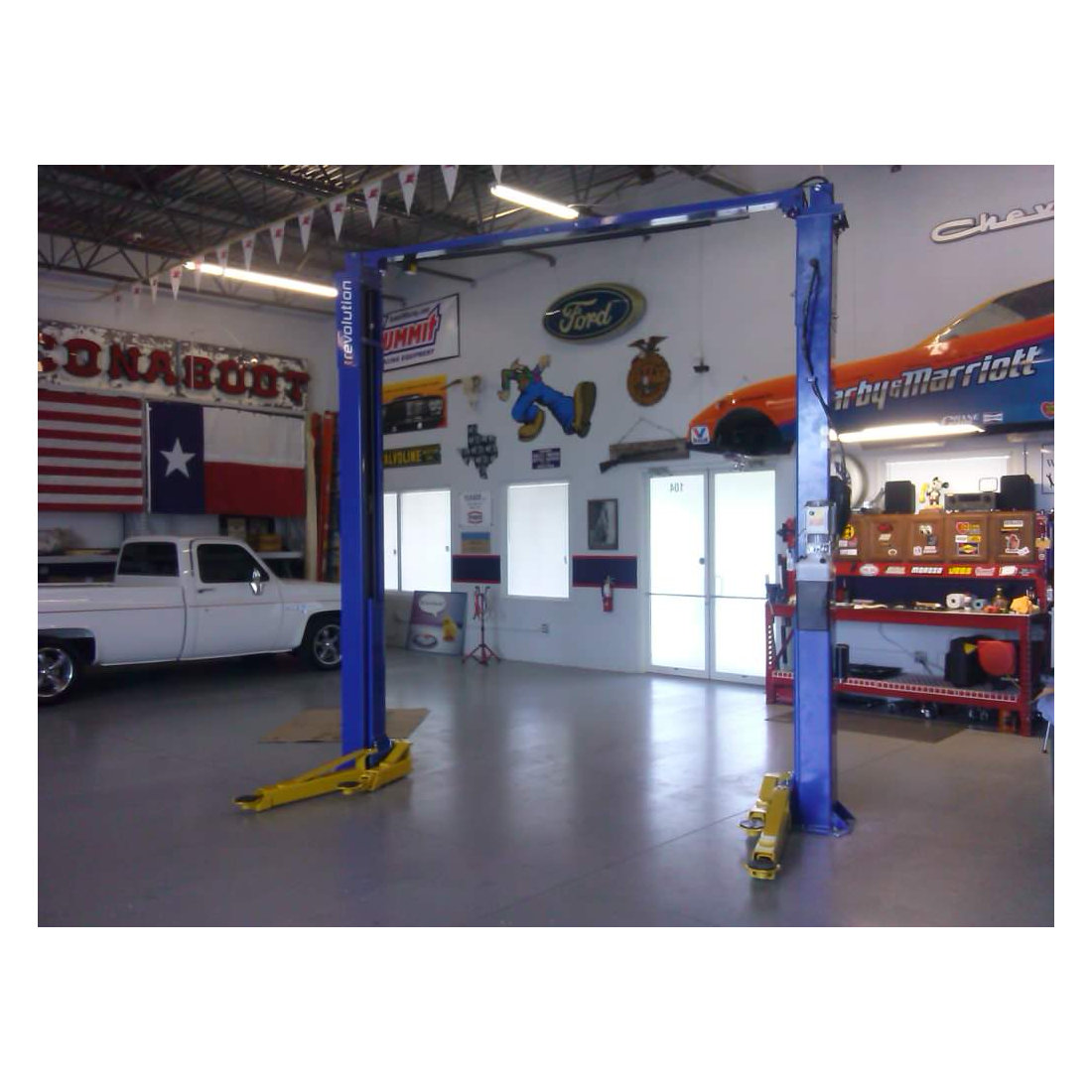 Car lift Installations