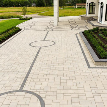 Traditional Driveway Idea