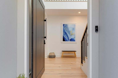 Photo of a contemporary entryway in Sydney.