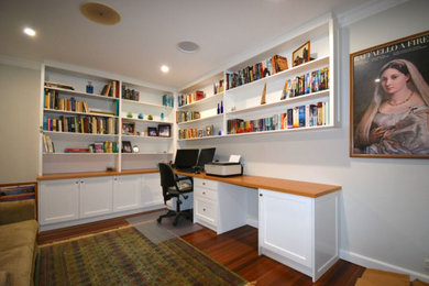 Design ideas for a traditional home office in Sydney.