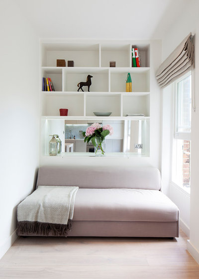 Contemporary Living Room by Pia Design