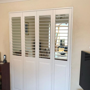 Bi-fold shutter doors