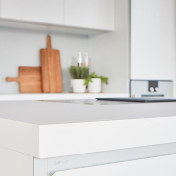 Minimalistische Bulthaup B1 als elegante Wohnküche