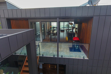 Contemporary balcony in Wollongong.