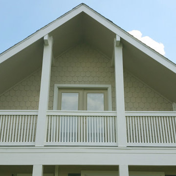 HardiePlank Lap Siding with Hardie Half Rounds SCALLOP Siding