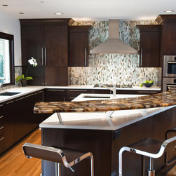 Mouser Cabinetry - Kitchen Cabinetry