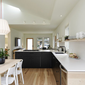 Black Bungalow