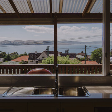 Sunny Kitchen