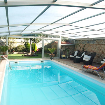 Cubierta para piscina adosada en vivienda unifamiliar de A Coruña.