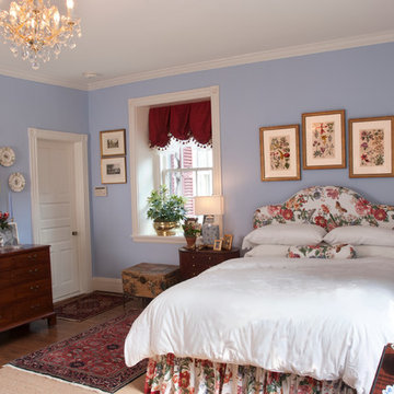 Chestnut Hill Country Bedroom